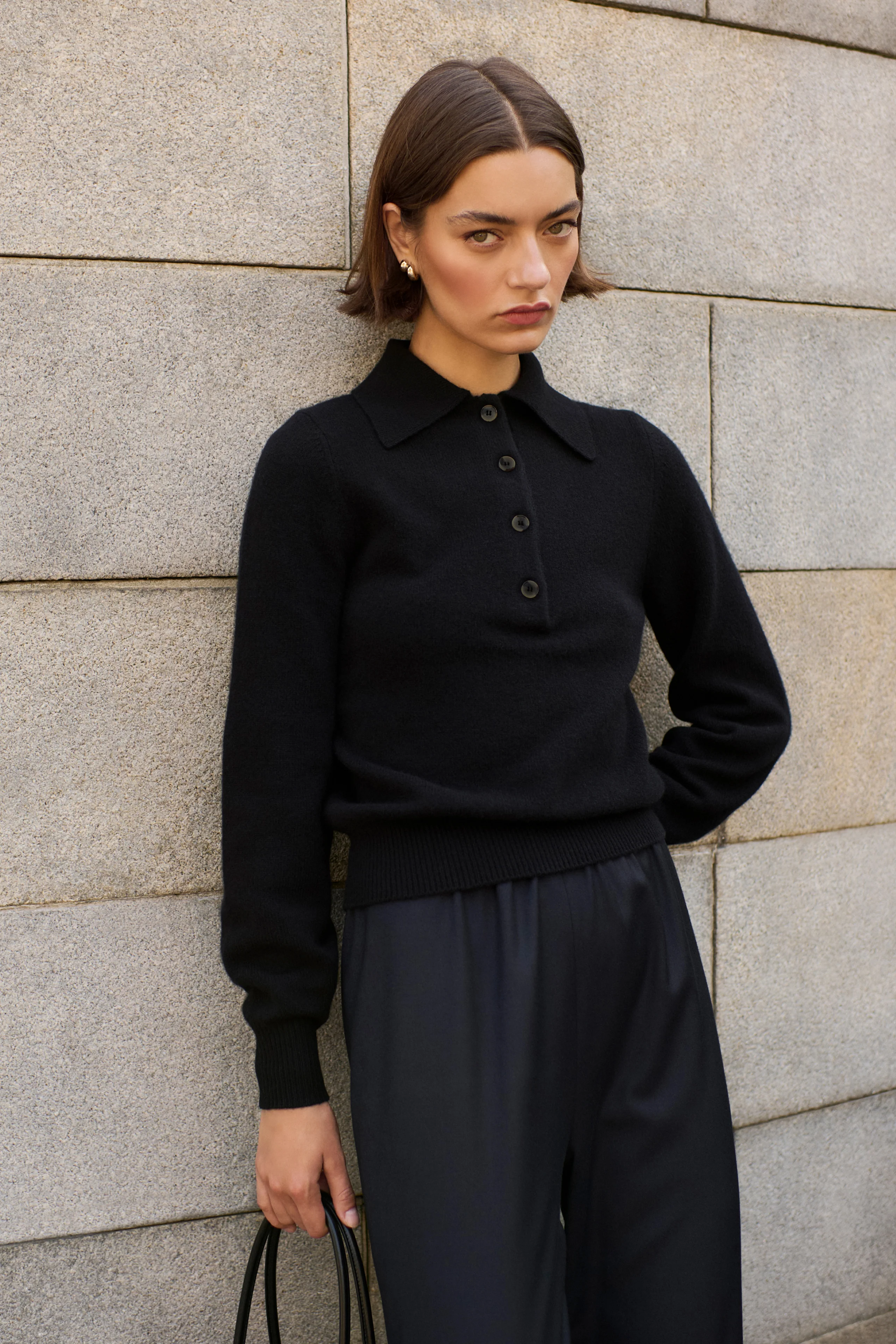 The Cashmere Polo in Black - Image 5