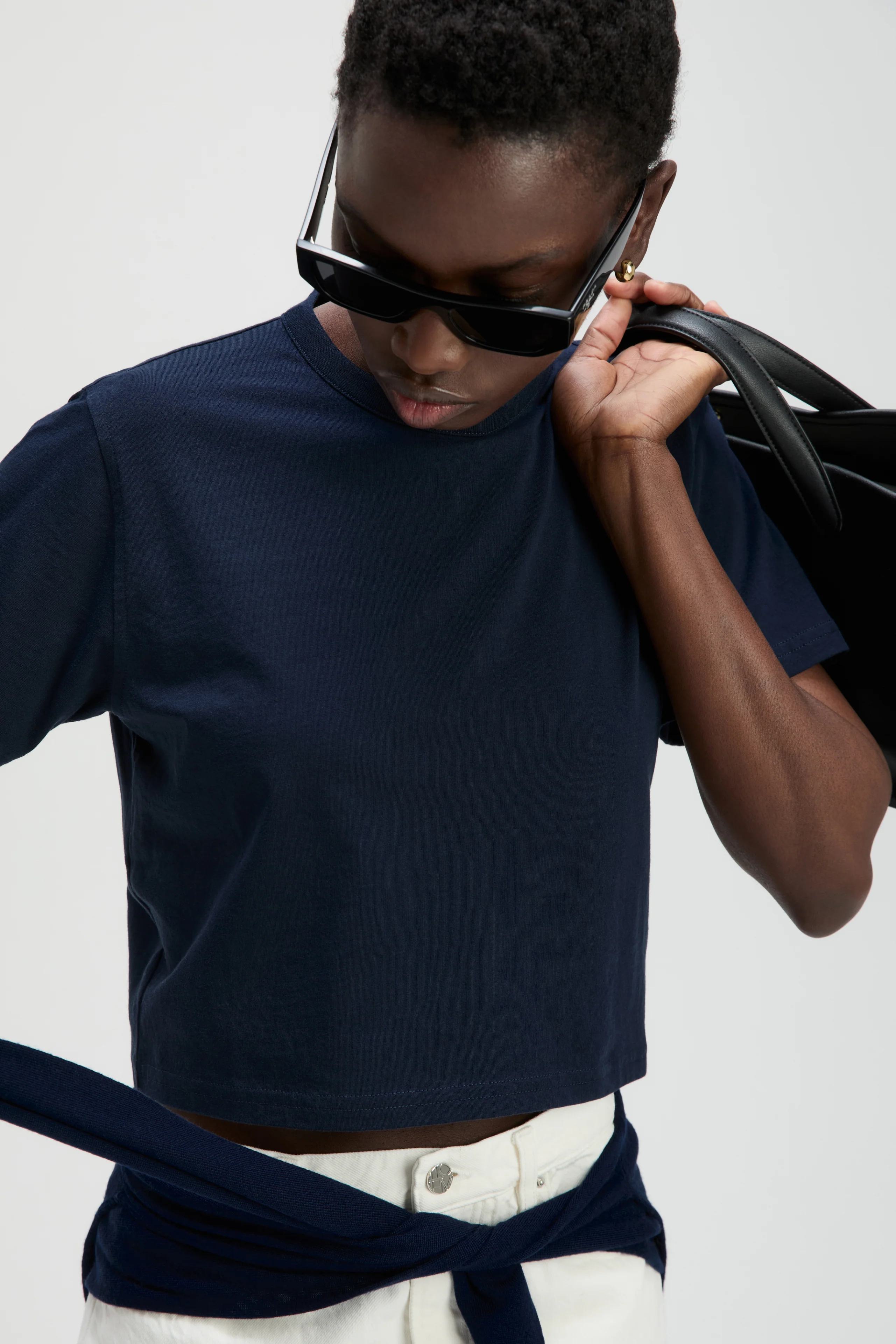 The Cropped Perfect Tee in Navy - Image 4