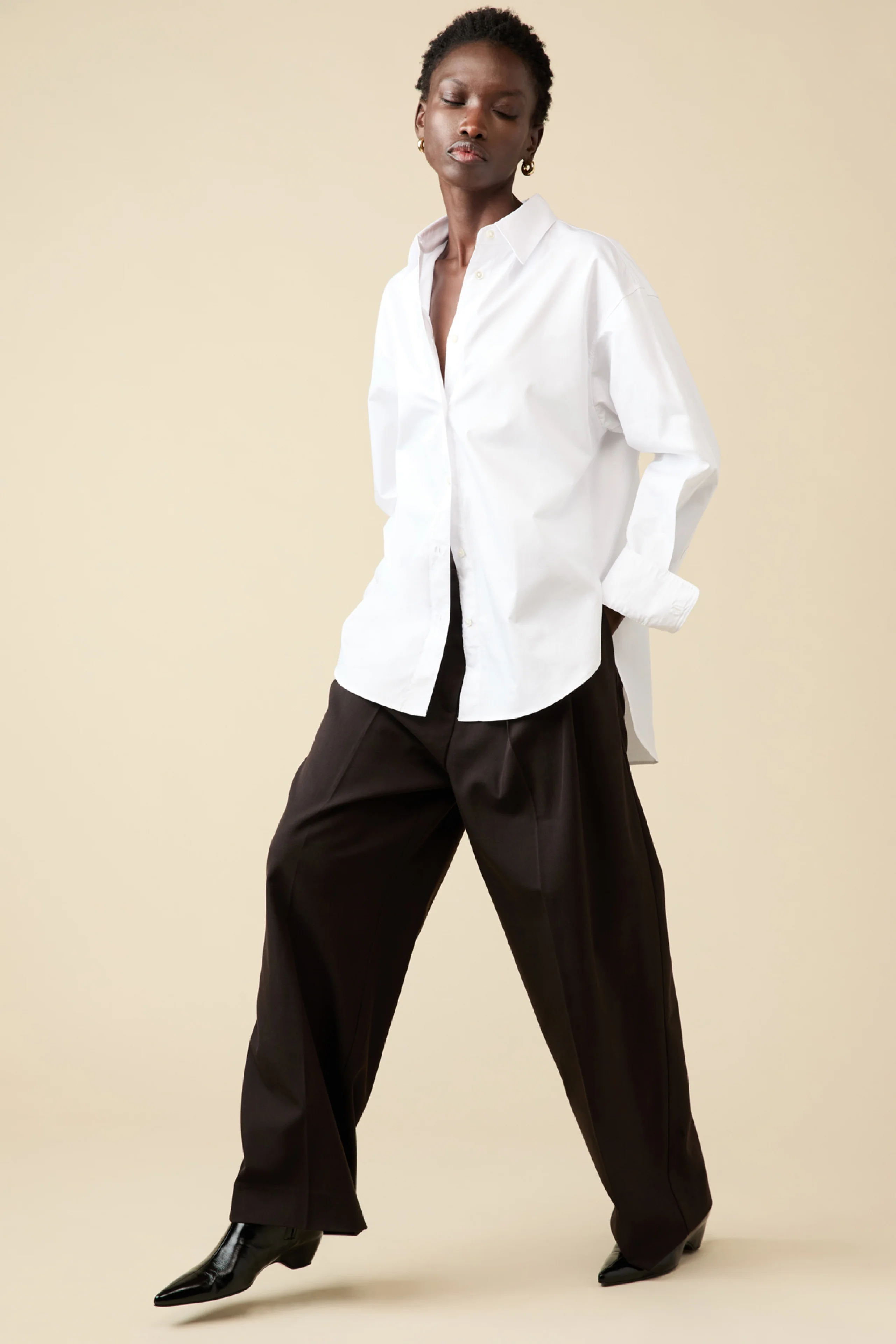 The Everything Shirt in White - Image 4