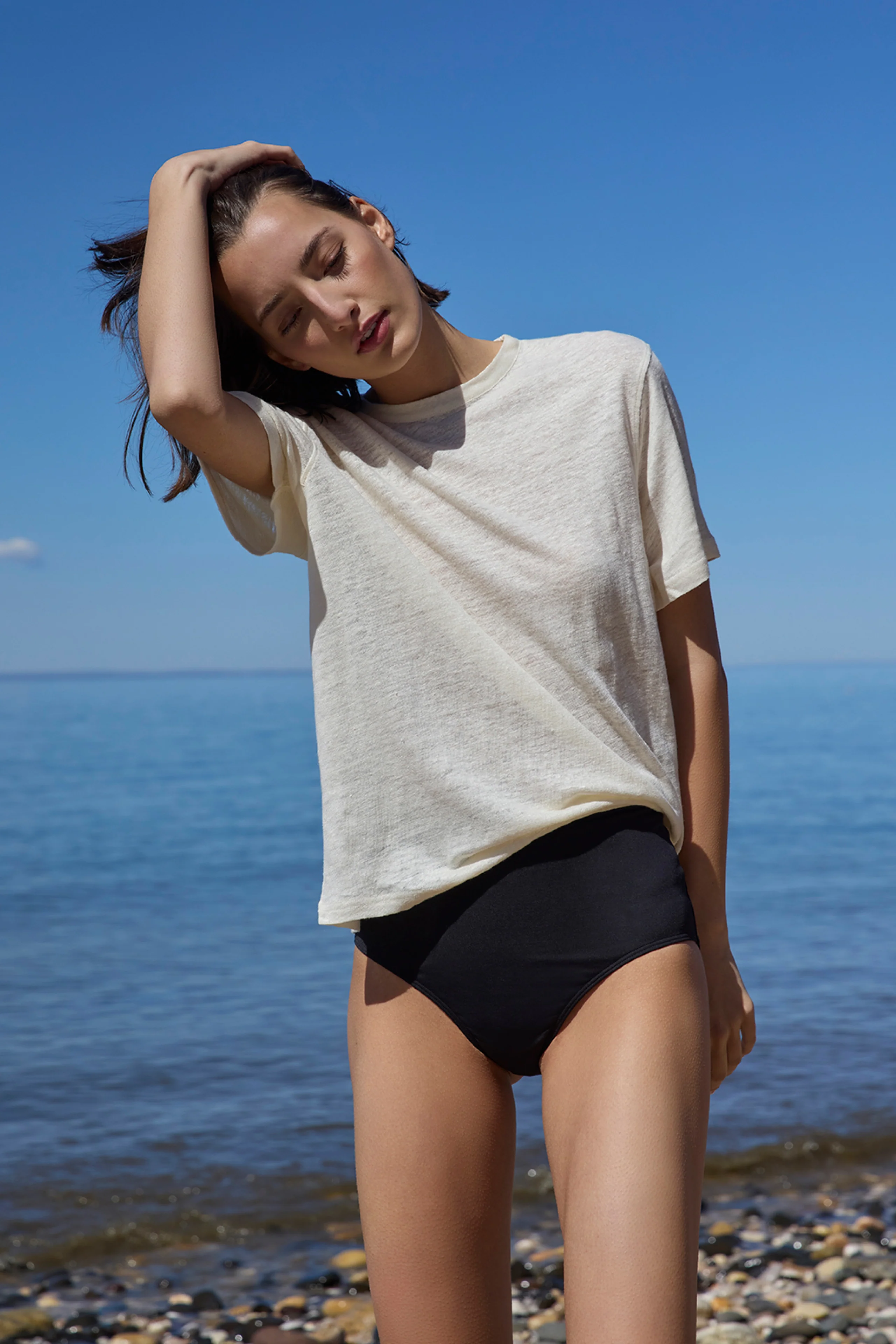 The Linen Perfect Tee In Cream - Image 5