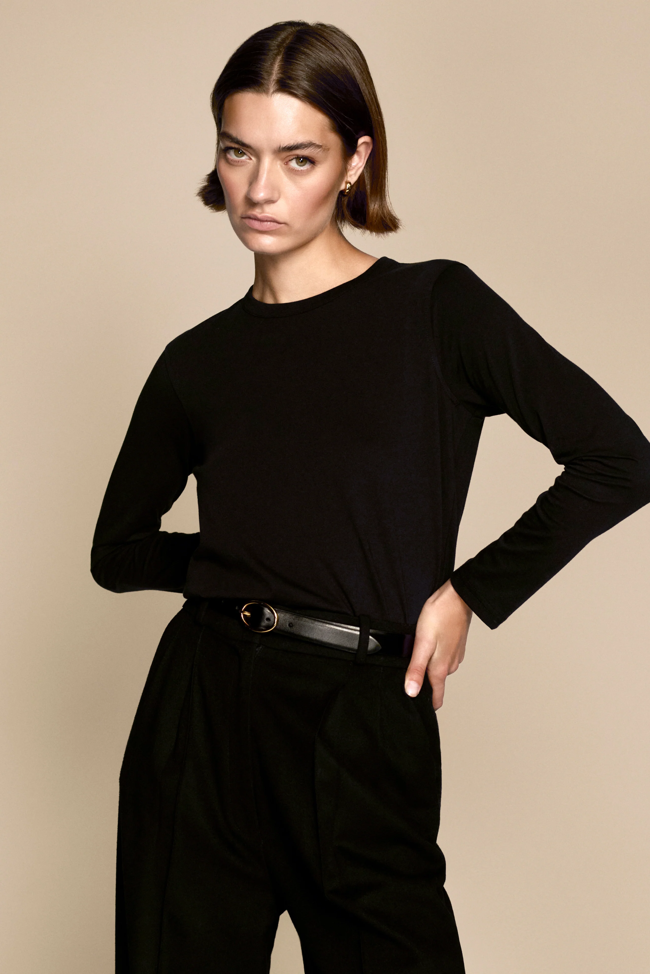 The Long Sleeve Perfect Tee in Black - Image 3