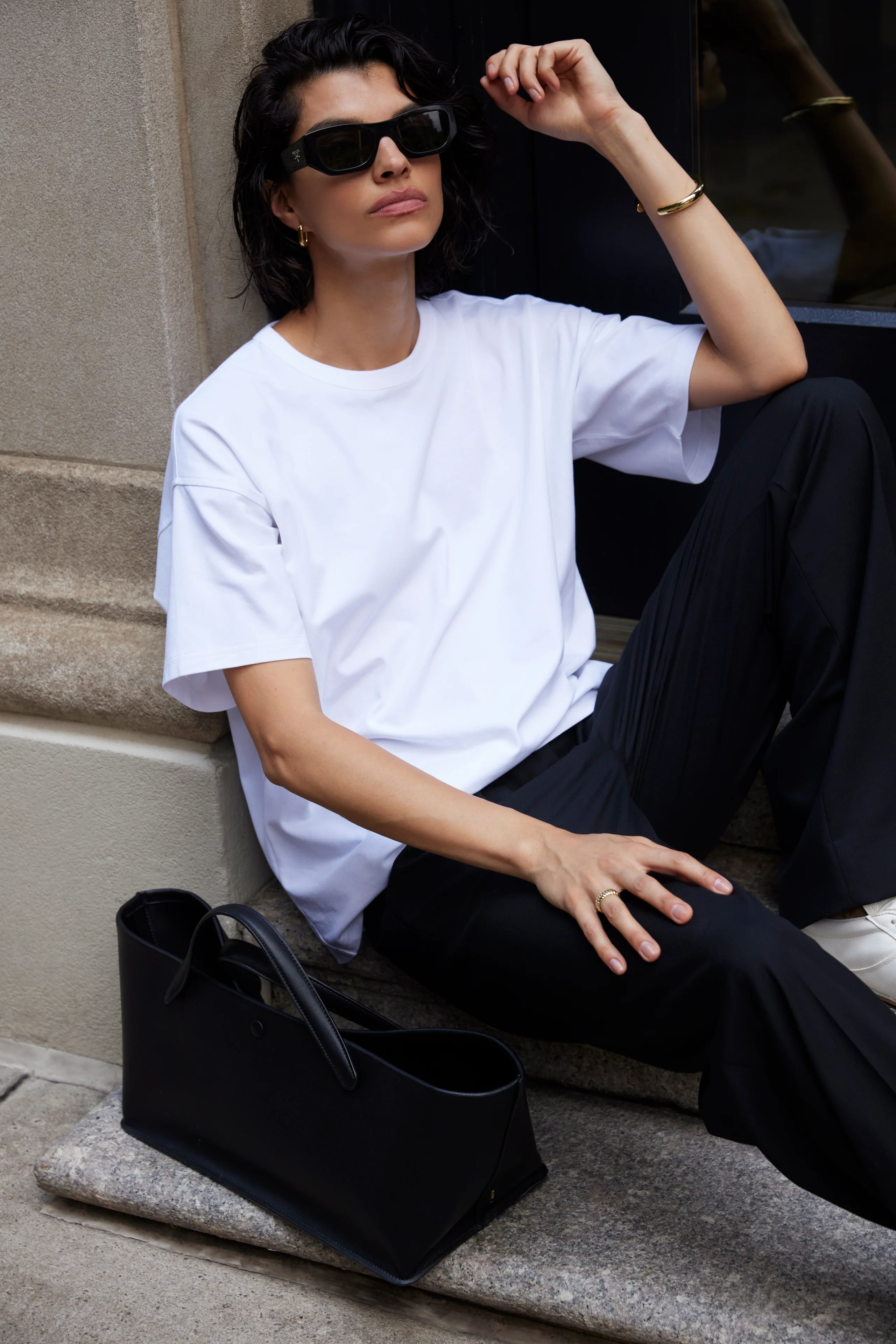 The Oversized Tee in White - Image 4