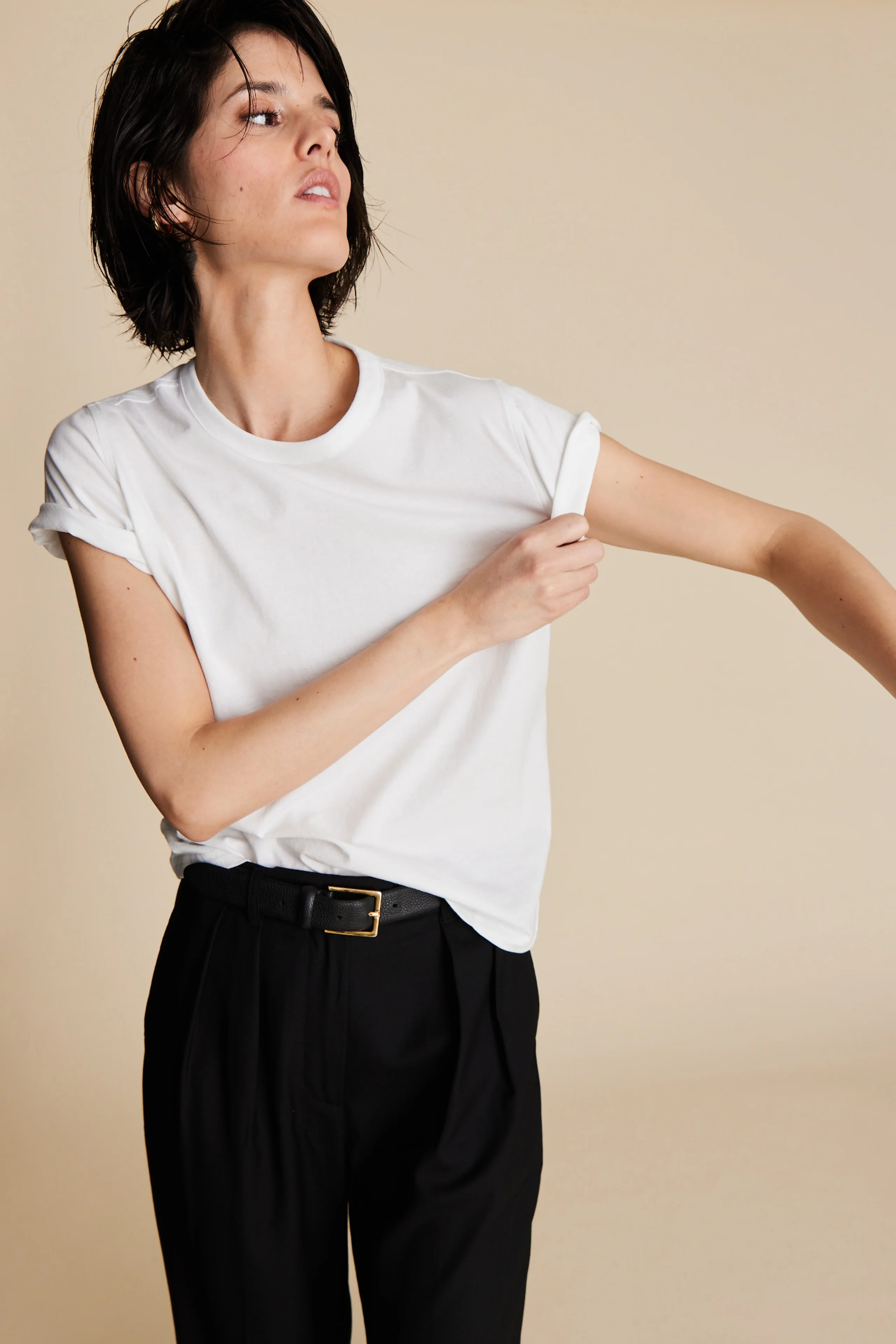 The Iconically Soft Perfect Tee in White - Image 6