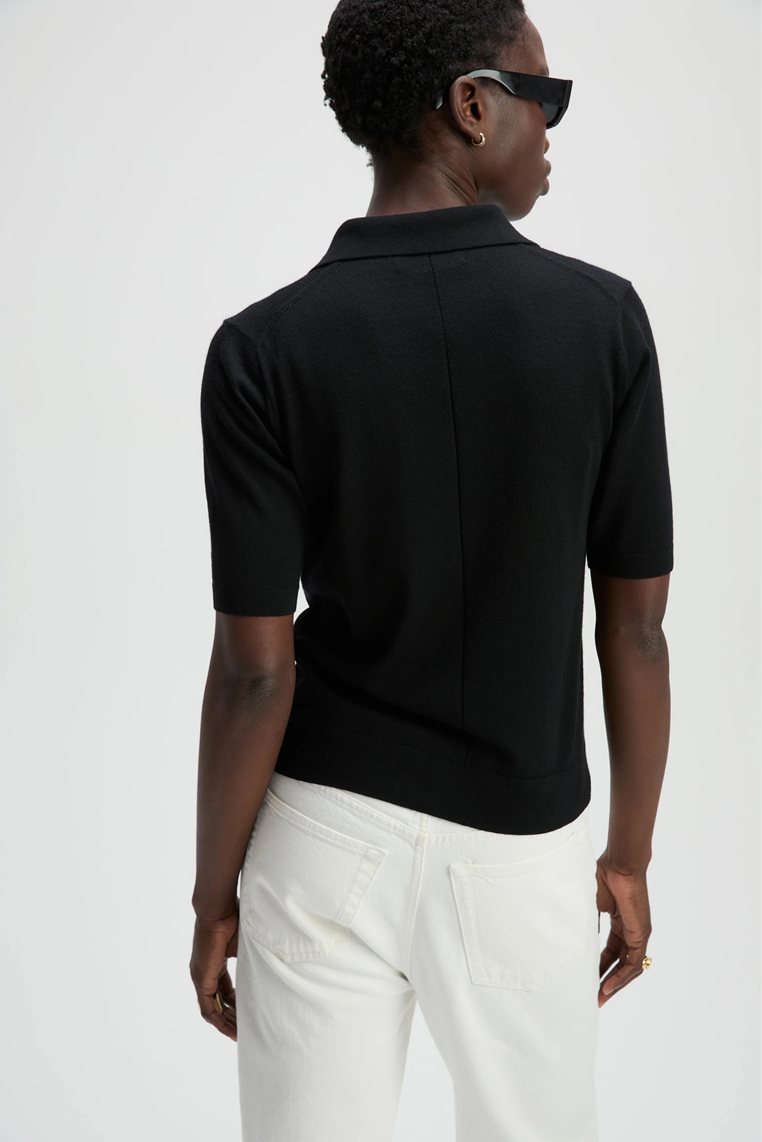 The Refined Short Sleeve Polo in Black - Image 4