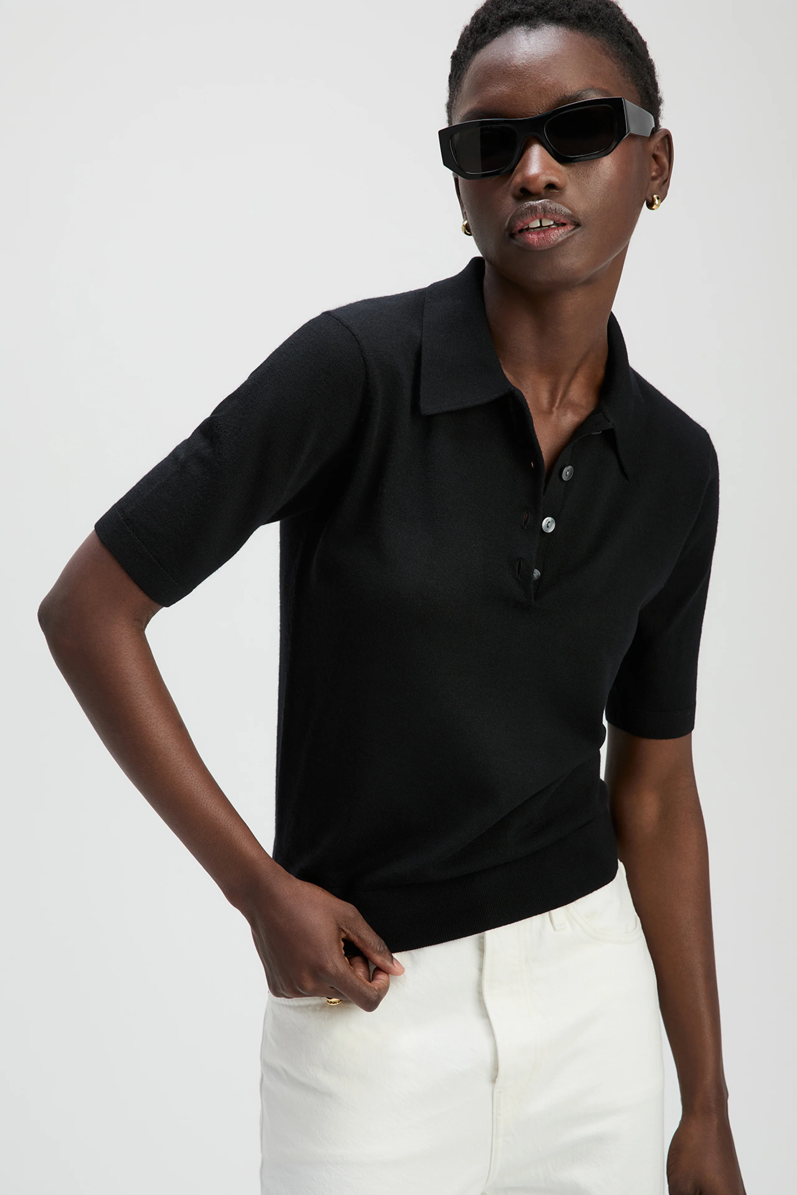 The Refined Short Sleeve Polo in Black - Image 5