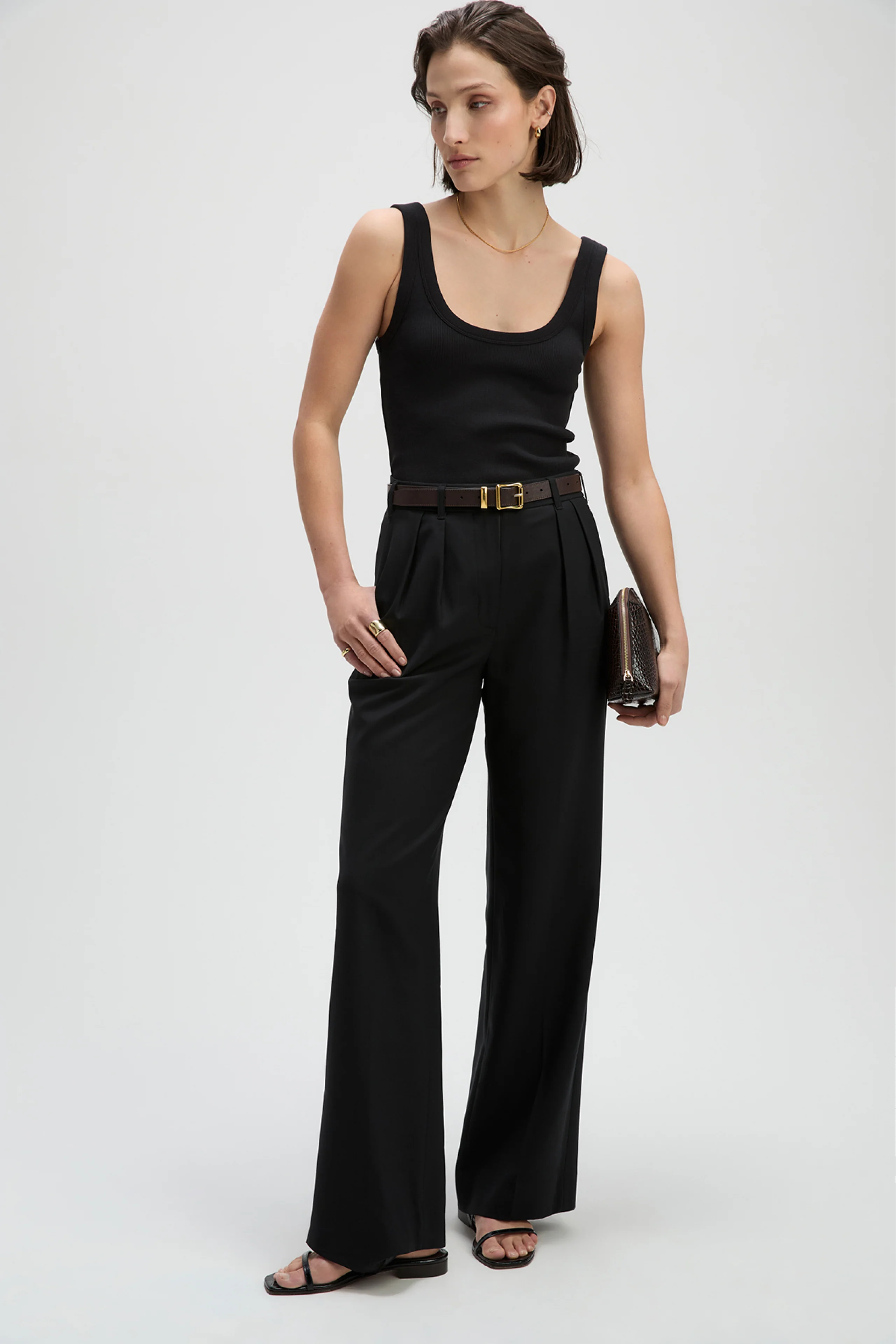 The Scoop It Up Tank in Black - Image 3