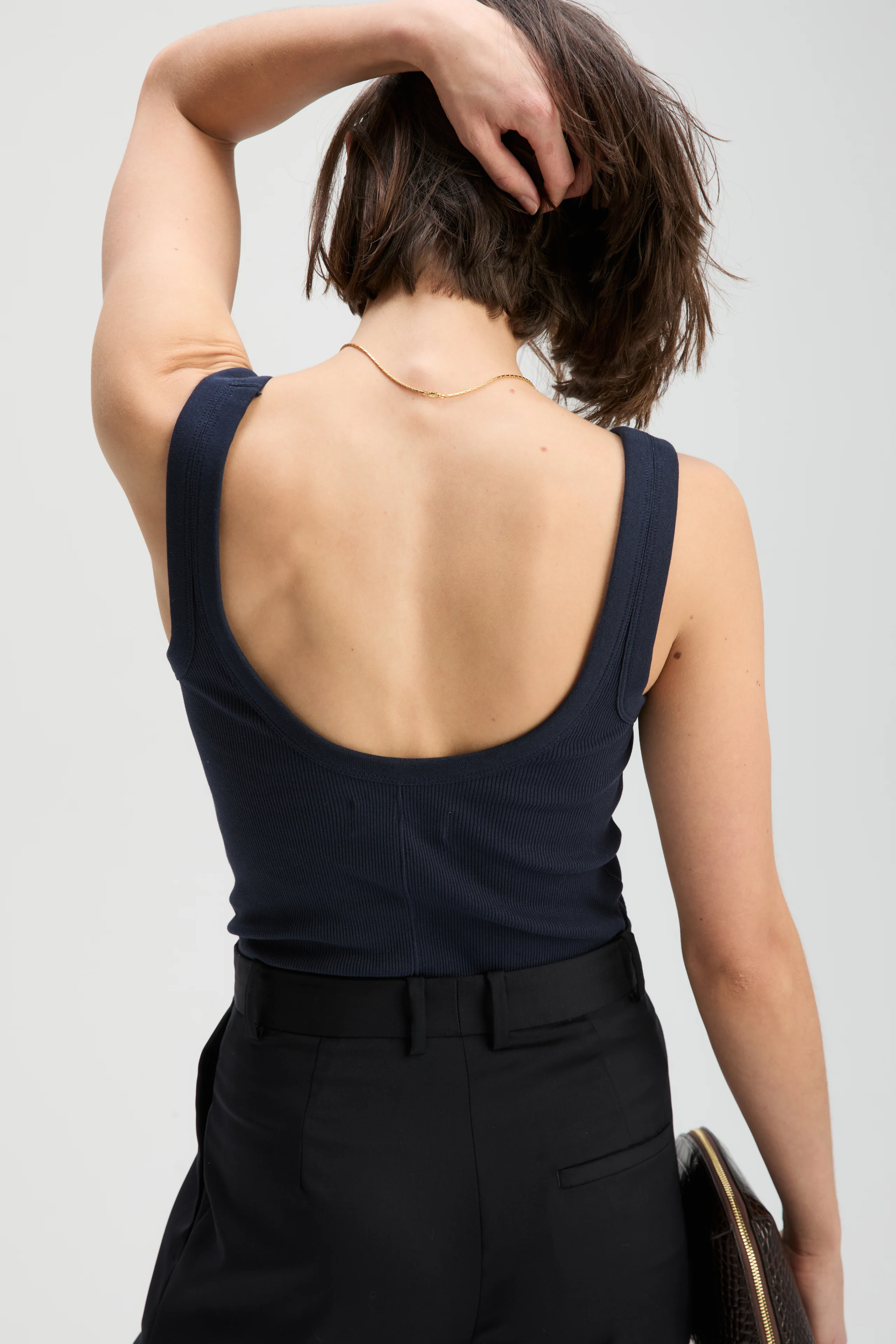 The Scoop It Up Tank in Navy - Image 4