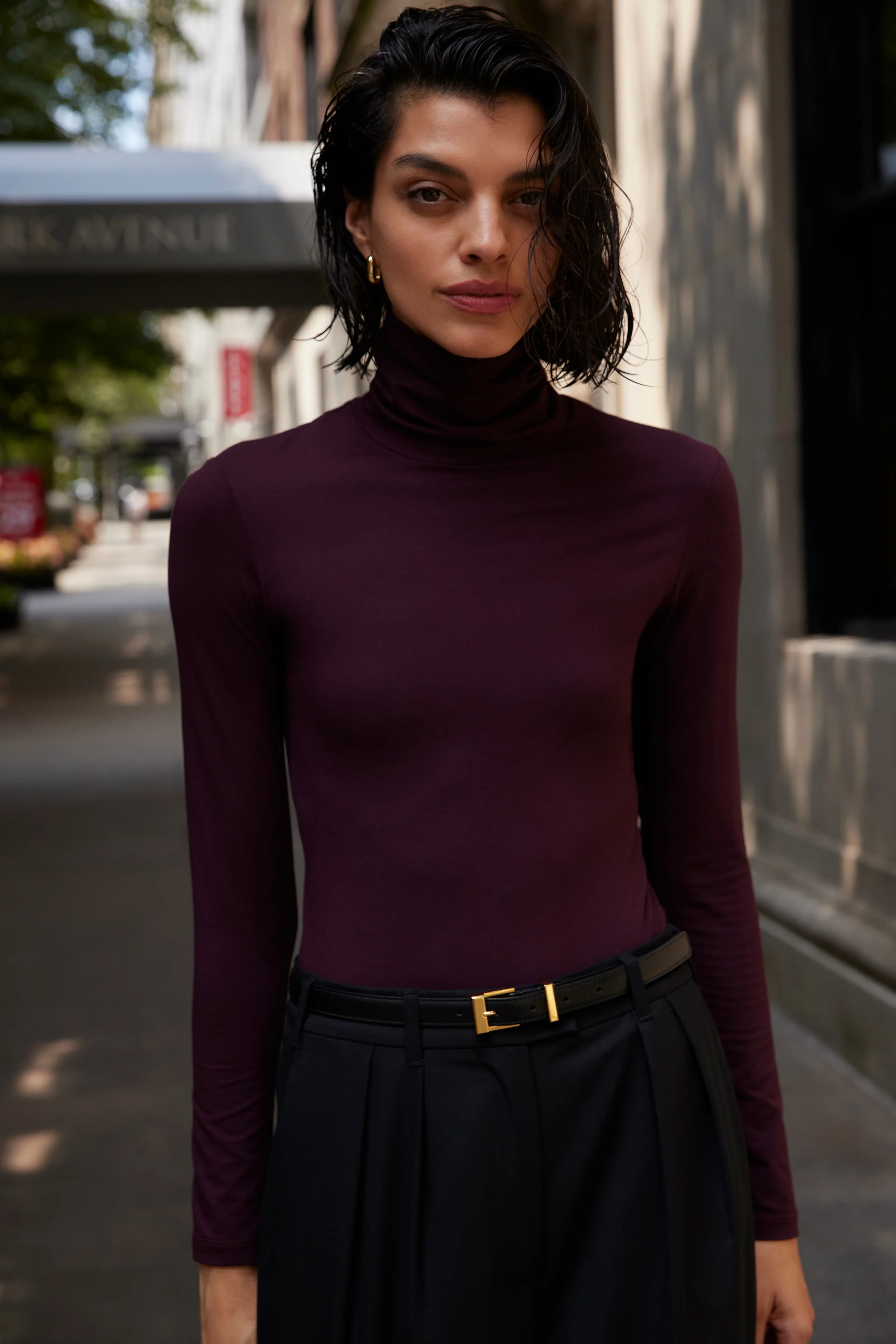 The Turtleneck in Bordeaux - Image 3
