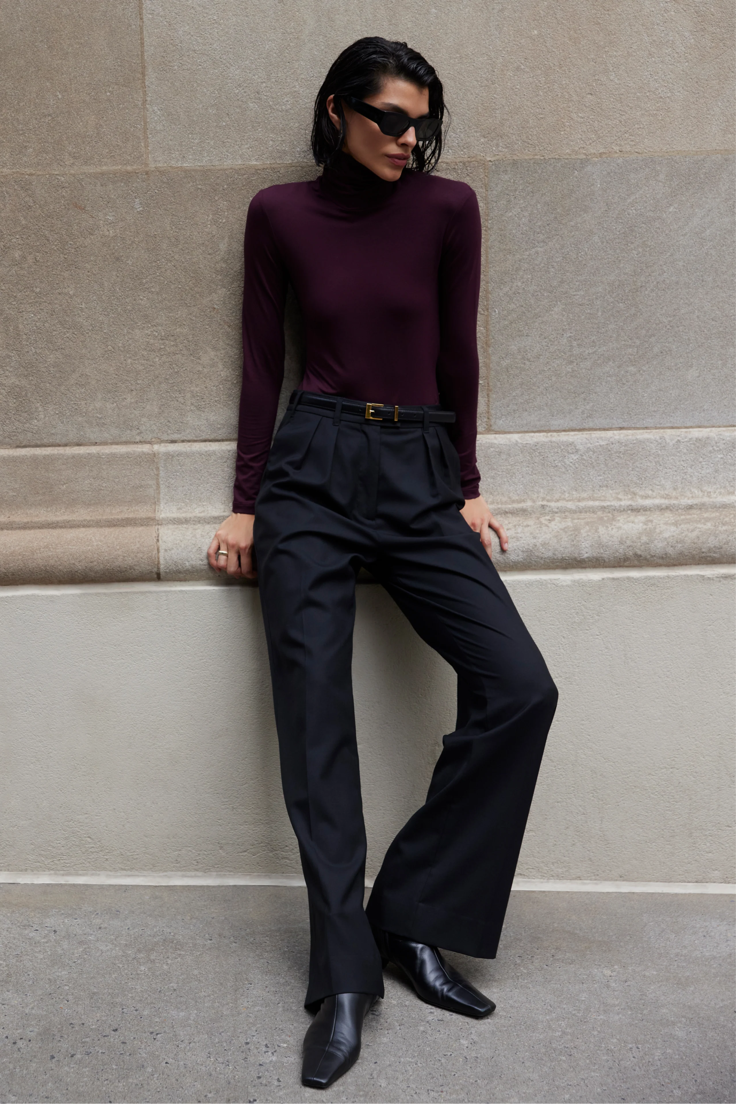 The Turtleneck in Bordeaux - Image 4